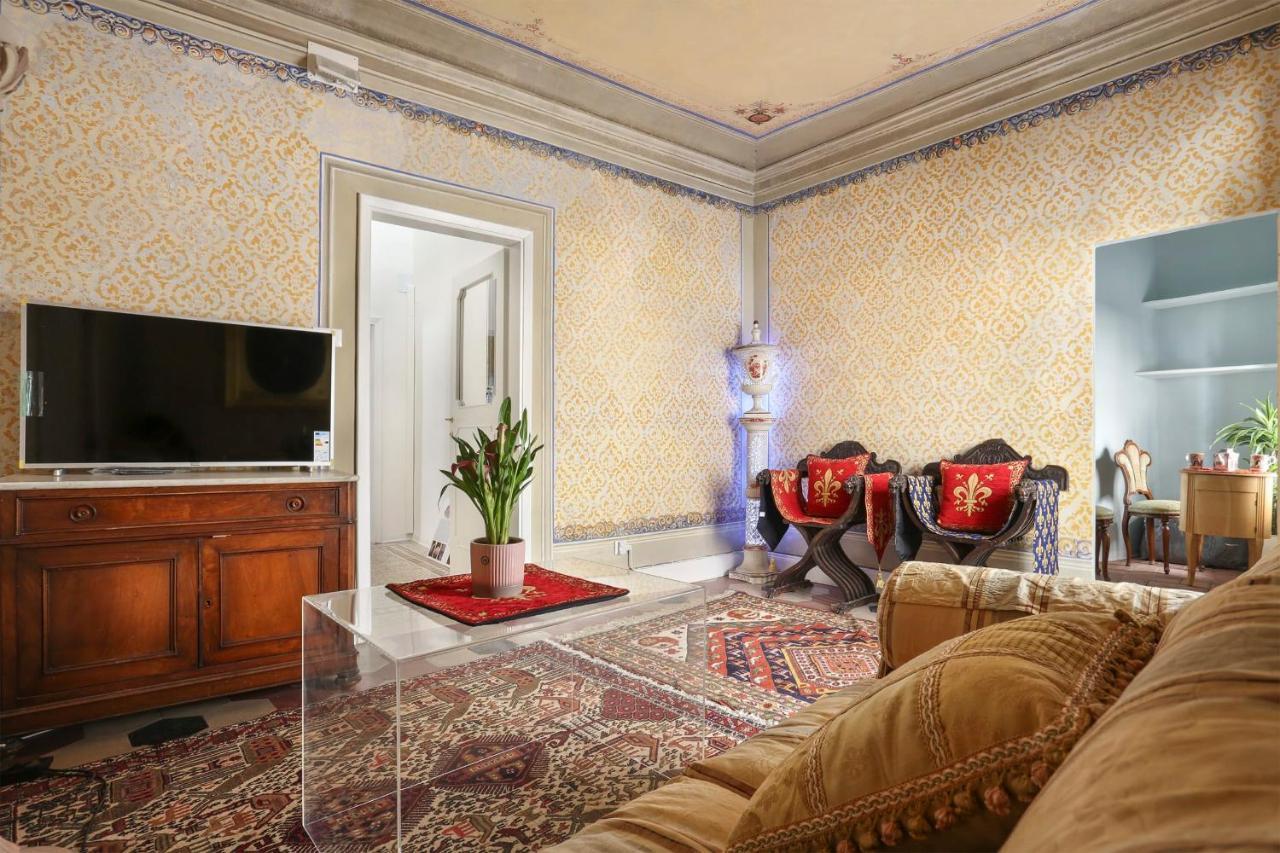 Lullaby Suite Near Palazzo Vecchio And Piazza Signoria -Hosted By Sweetstay ฟลอเรนซ์ ภายนอก รูปภาพ